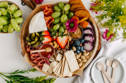 Large Charcuterie Board (Serves 15)